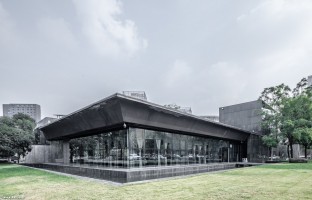 成都市当代艺术馆